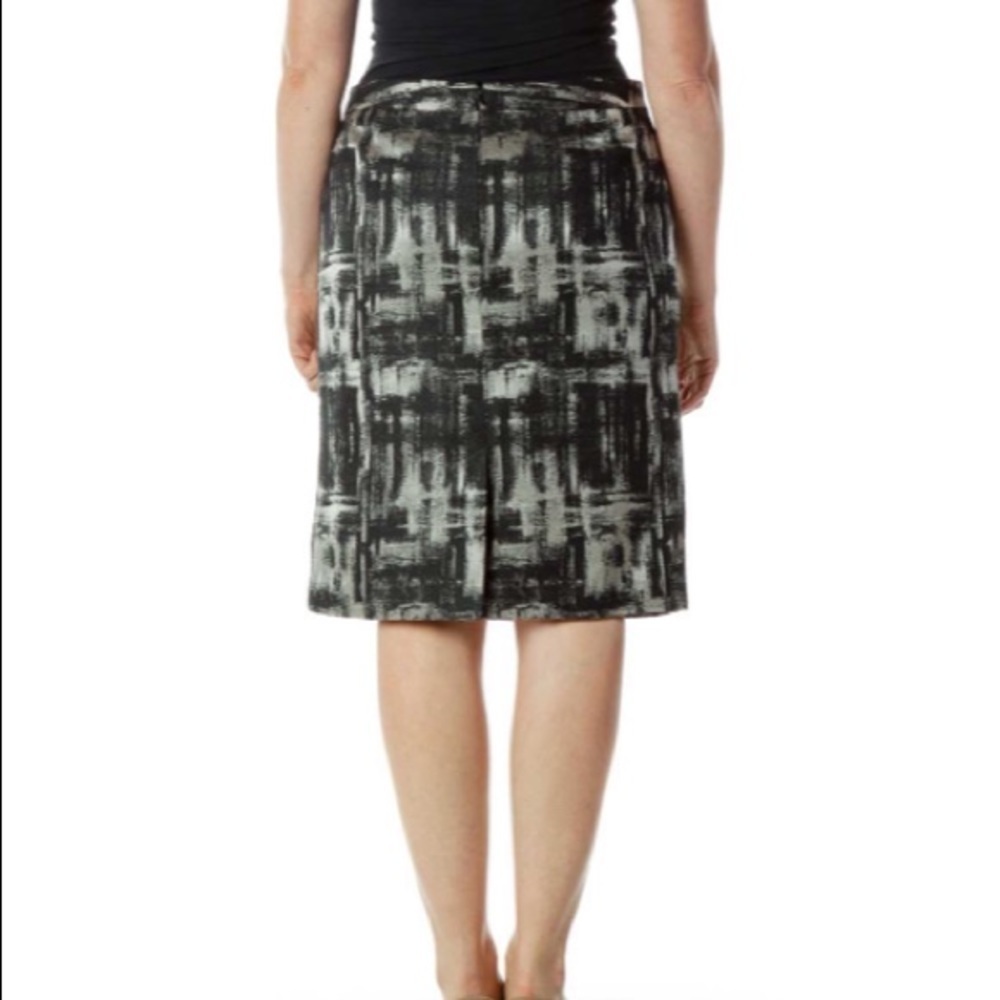 TALBOTS Black Printed Pencil Skirt Size 10